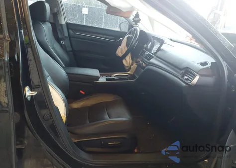 2021 Honda Accord Touring z USA, uszkodzony, nr VIN 1HGCV2F92MA019716